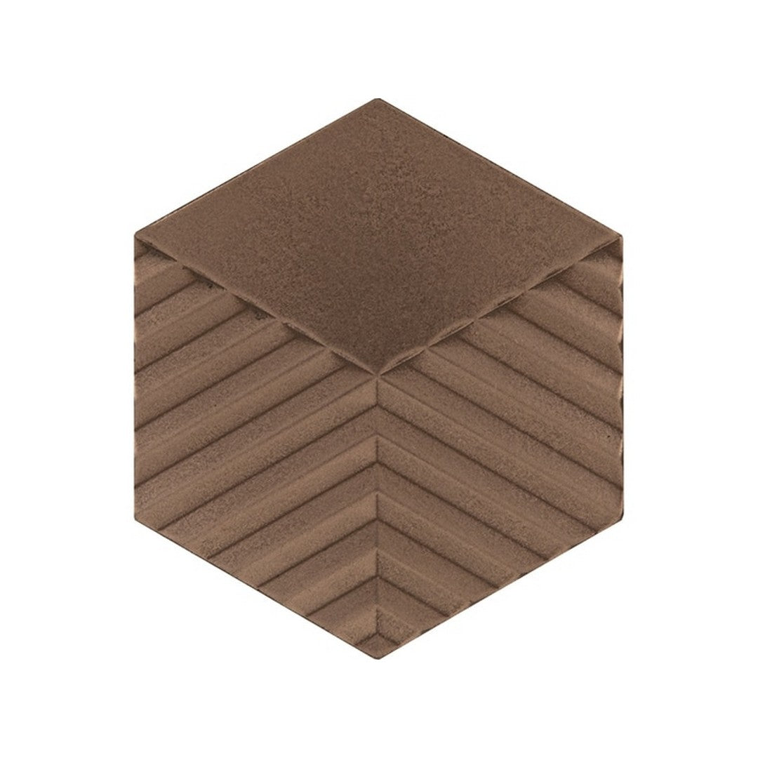 Charge Bronze / 5.25" x 6"