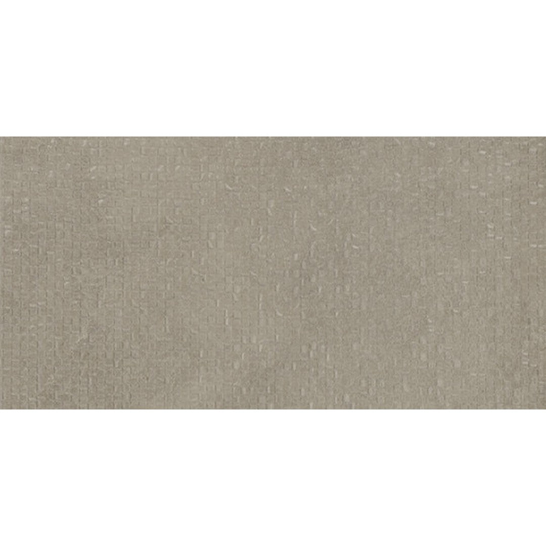 Riverbed / 11.62" x 23.37"